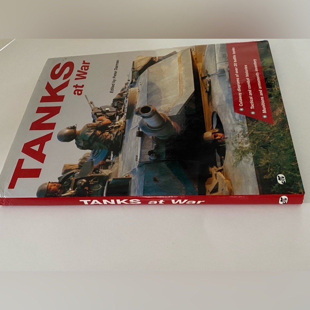 Tanks at War Book - Picture 4 of 4